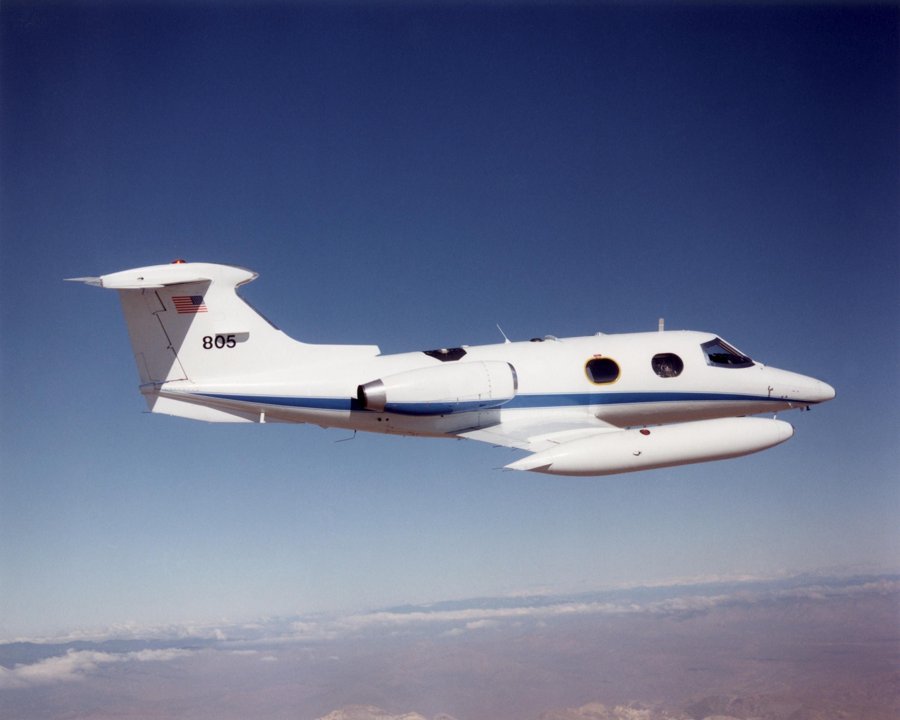 LEARJET LEAR 24