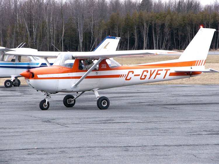 CESSNA 150M COMMUTER '76